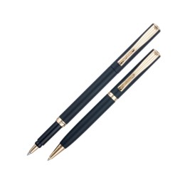 Набор Pierre Cardin коллекция «ПАРА (PEN&PEN)»: ручка шариковая + роллер. Корпус - латунь. Отделка -стальное покрытие. Детали дизайна - позолота. Цвет - черный