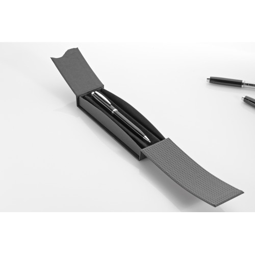 Чехол с магнитным замком "ETUI" в черном цвете для одной письменной принадлежности