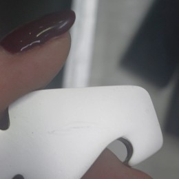 Брелок с функцией открывалки с возможностью изготовления индивидуального дизайна по заказу клиента, серебристый