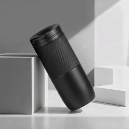 Герметичная вакуумная термокружка "Pillar",550 мл, черный