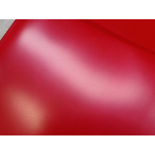 Папка-конверт А4 с кнопкой, красный (Р)