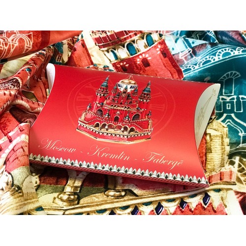 Платок "Кремль - Москва - Фаберже"