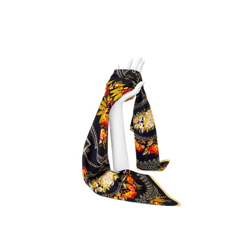 Платок «Тагильский поднос», черный