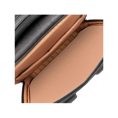 RIVACASE 8164 black ECO рюкзак для ноутбука 17.3" / 4