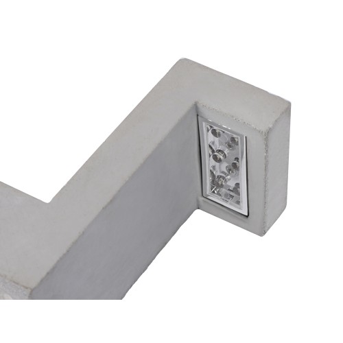 Настольная лампа из бетона "Blok Lamp"