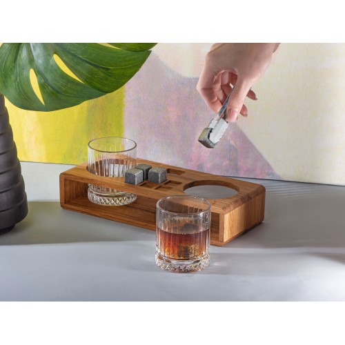 Набор для виски и коктейлей на подставке из дуба «Whiskey Party»