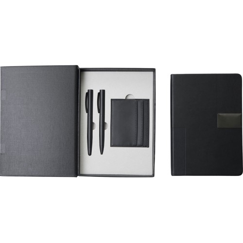Подарочный набор "Goethe" с блокнотом А5, 2-мя ручками и картхолдером, черный
