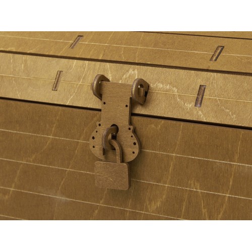 Подарочный набор: кукла фарфоровая, крем-мед, красный