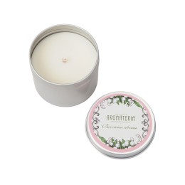 Набор: платок «Ландыши» и свеча «Весенние цветы»