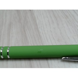 Ручка металлическая soft-touch шариковая со стилусом «Sway», зеленое яблоко/серебристый (P)