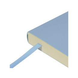 Скетчбук "Sketch & Art" в мягком переплете 145х145 мм, 100 л. бежевой бумаги 100 гр., голубой