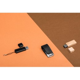Флеш-карта USB 2.0 16 Gb с магнитным замком "Vigo", черный/серебристый