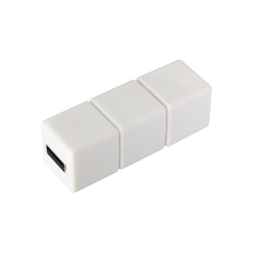 USB-флешка на 32 ГБ