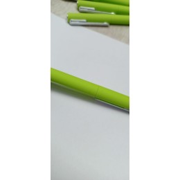 Ручка шариковая пластиковая "Bon" с покрытием soft touch, зеленое яблоко (Р)