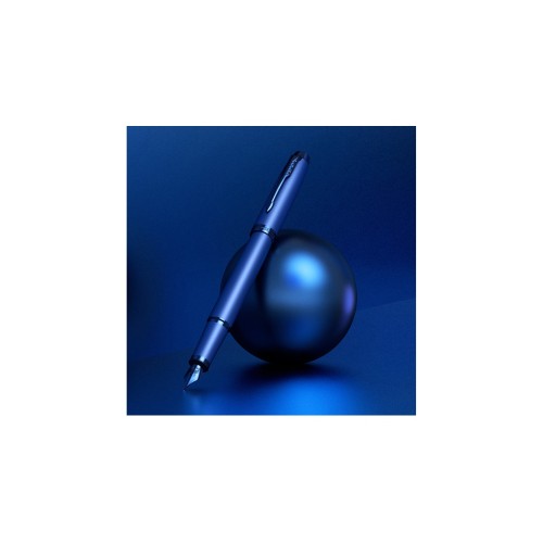 Перьевая ручка Parker IM Monochrome Blue, перо:F, цвет чернил: blue, в подарочной упаковке.