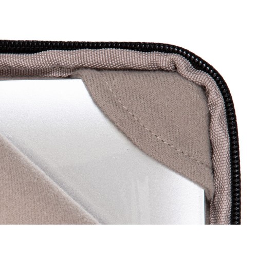 RIVACASE 7915 black чехол для ноутбука 15.6"