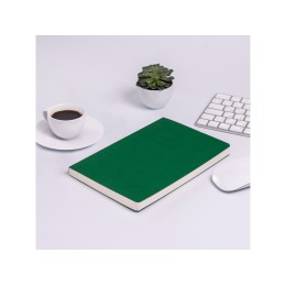 Ежедневник А5 недатированный «Megapolis Velvet Flex», зеленый