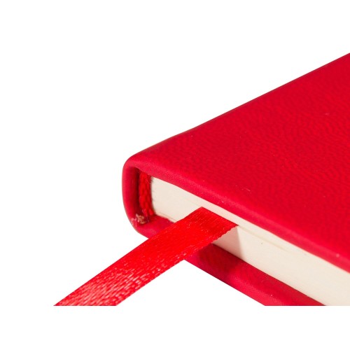 Ежедневник недатированный А5 "Megapolis Velvet New", красный