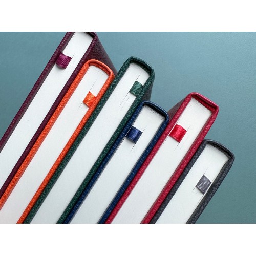 Ежедневник недатированный А5 "Loft", бордовый