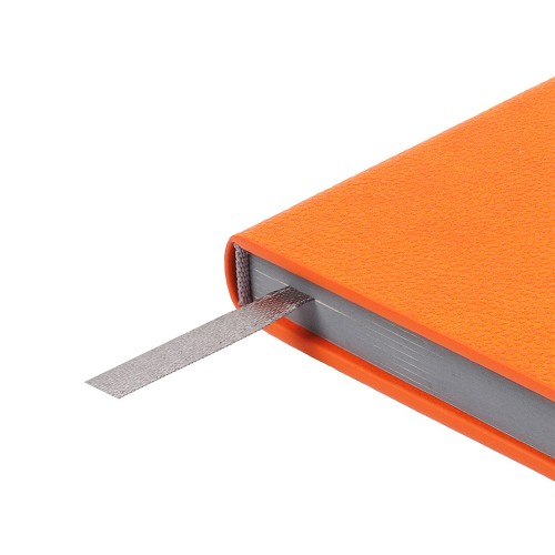 Ежедневник недатированный с магнитным клапаном А5 "Venezia", оранжевый