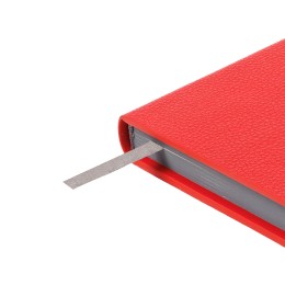 Ежедневник недатированный с магнитным клапаном А5 "Venezia", красный