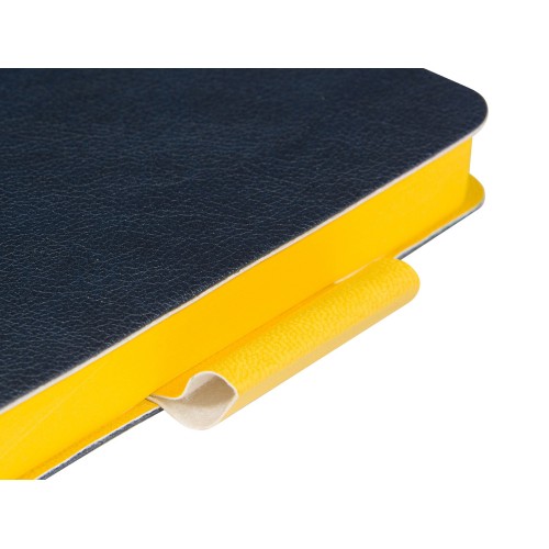 Ежедневник недатированный А5 "Boston", темно-синий (желтый обрез)