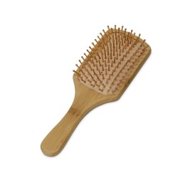 Подарочный набор с пилкой, бальзамом и расческой, белый