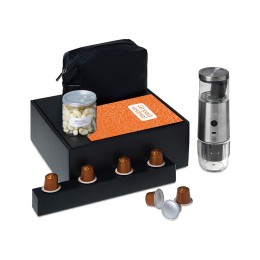 Подарочный набор «Re:y. Boost» с кофемашиной, капсулами и косметичкой