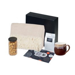 Подарочный набор «Re:y. Haven»  с пледом, кружкой и чаем