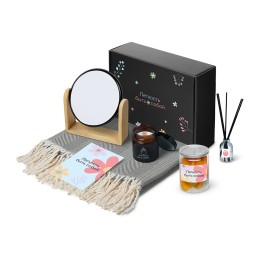 Подарочный набор «Re:f. Shelter»  с пледом, зеркалом, свечой и диффузором