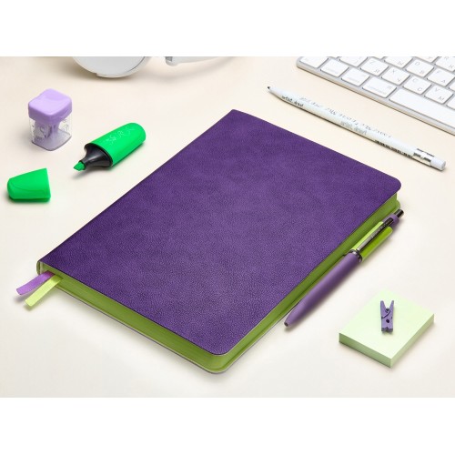 Ежедневник А5 датированный "Boston" 2027, фиолетовый с салатовым обрезом