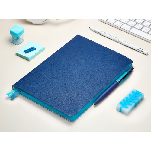 Ежедневник А5 датированный "Boston" 2027, синий с голубым обрезом