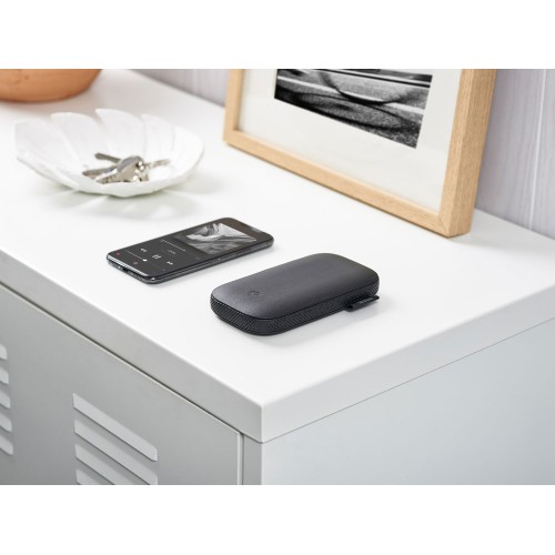 Внешний аккумулятор с беспроводной колонкой Powersound, черный