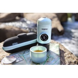 Ручная мини-кофемашина (WACACO Nanopresso) WCCRTCBL (Ручная мини-кофемашина цв. Arctic Blue)